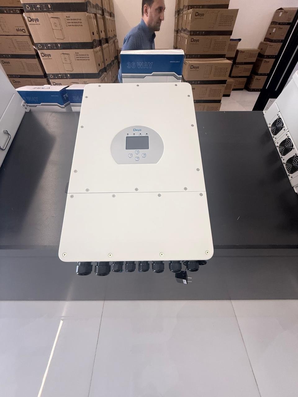 Solar inverter